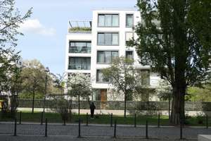 Stilvolle komplett möblierte Wohnung im Diplomatenviertel – Von-der-Heydt-Str. 1, 10785 Tiergarten, Berlin – Vorschaubild 30