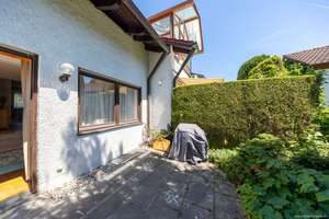 Familientraum am Stadtrand in der Waldkolonie Putzbrunn: Helles RMH mit Garten & zwei Einzelgaragen. – Die vollständige Adresse der Immobilie erhältst du vom Anbieter., 85640 Putzbrunn – Vorschaubild 14