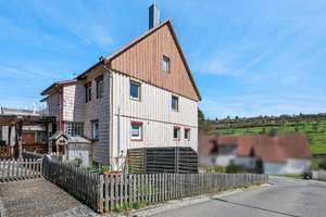 Attraktives Mehrfamilienhaus mit Solaranlage in ruhiger Lage von Egenhausen – Die vollständige Adresse der Immobilie erhältst du vom Anbieter., 72227 Egenhausen – Vorschaubild 4