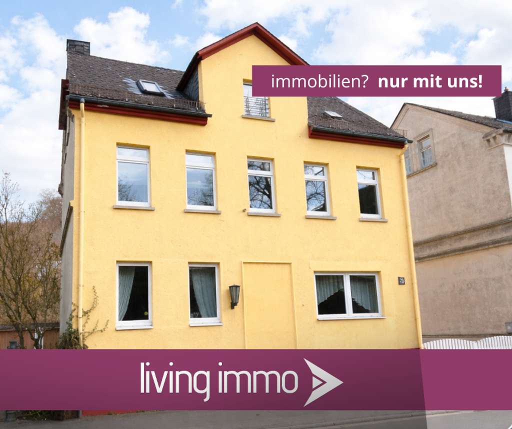 Immobilie in Dillenburg - 1–2 Familienhaus mit Altbauflair, Anbau & zentraler Lage mit Blick auf den Wilhelmsturm - Bild 0