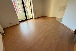 1. OG mit großem Süd-Balkon in Küchwaldnähe - ab sofort frei – Glauchauer Straße 15, 9113 Chemnitz – Vorschaubild 11