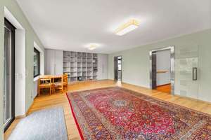 Freistehendes Familiendomizil mit viel Raum für individuelle Wohnideen – Die vollständige Adresse der Immobilie erhältst du vom Anbieter., 81825 Waldtrudering, München – Vorschaubild 9
