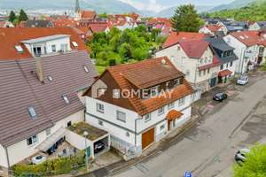Wohnen oder Vermieten: Zweifamilienhaus mit ca. 195 m² Wohnfläche und flexiblem Nutzungspotenzial – Die vollständige Adresse der Immobilie erhältst du vom Anbieter., 72581 Dettingen an der Erms – Vorschaubild 3
