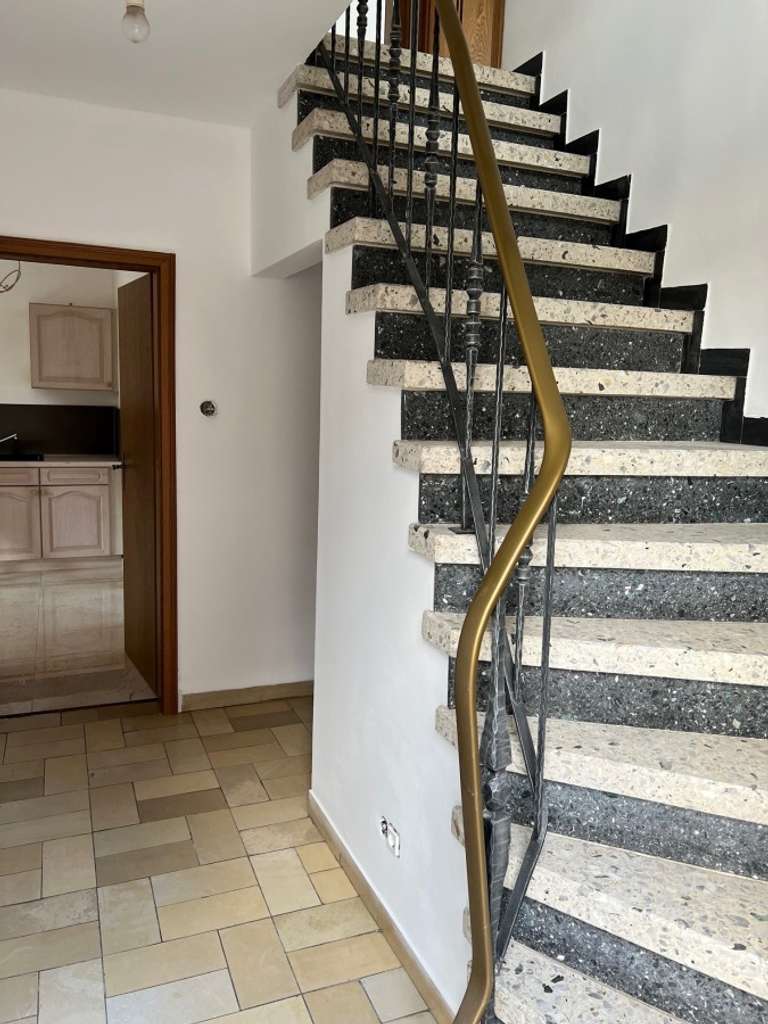 Immobilie in Stadtlohn - Gepflegte, großzügige DHH mit Wirtschaftsgebäude und großem Grundstück "Eigennutzung sofort möglich" - Bild 4