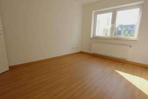schöne 3-ZKB-Wohnung mit Balkon in zentraler Lage von Siegen – Donnerscheidstraße 22, 57072 Siegen, Siegen – Vorschaubild 8