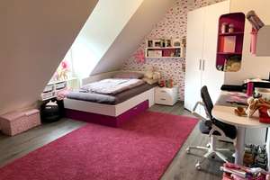 Imposantes Haus mit separater Wohnung und großem Garten – 89356 Haldenwang – Vorschaubild 17