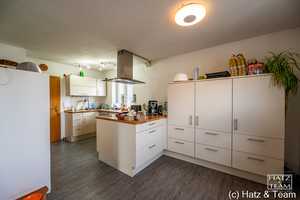 Wohntraum mit tollem Ausblick: Teilrenoviertes Einfamilienhaus mit viel Potenzial in attraktiver Lag – Passau – Vorschaubild 7