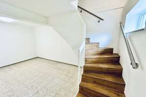 Renovated single family house, 3-bedrooms, 1.5bathrooms, 2 garages, kitchen,  yard , 500mbit/s incl. – 65207 Naurod, Wiesbaden – Vorschaubild 14
