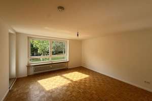 Helle 4-Zimmer-Wohnung mit Balkon und Parkett in München-Karl-Marx