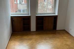 Stilvolle 3-Zimmer-Wohnung mit Balkon und EBK in Stuttgart – Schwarenbergstraße 143, 70184 Stuttgart – Vorschaubild 2