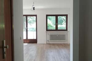 Helle 2-Zi-Wohnung (58 qm) in Moosach im Hochparterre mit direktem Zugang in den Gemeinschaftsgarten – Bingener Straße 00, 80993 Alt-Moosach, München – Vorschaubild 3