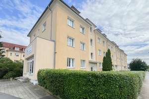Bezugsfreie 2-Zi.-Wohnung mit Balkon und Tageslichtbad in DD-Seidnitz