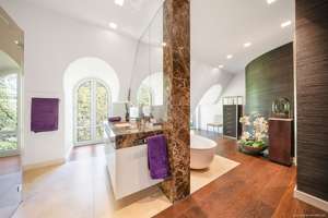 Luxuriöses 4-Zimmer Maisonette-Penthouse am Herzogpark mit weitläufiger Dachterrasse, zwei Balkonen. – Die vollständige Adresse der Immobilie erhältst du vom Anbieter., 81925 Herzogpark, München – Vorschaubild 10