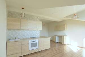 Möbliertes, Dach-Apartment mit Badewanne! – Leipziger Str. 2 A, 1097 Leipziger Vorstadt, Dresden – Vorschaubild 8