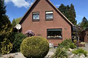 Familienfreundliches Rotklinkerhaus mit Wintergarten