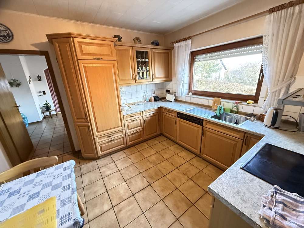 Immobilie in Steimel - Ansprechendes Einfamilienhaus mit außergewöhnlichem Raumangebot in ruhiger Ortsrandlage - Bild 8