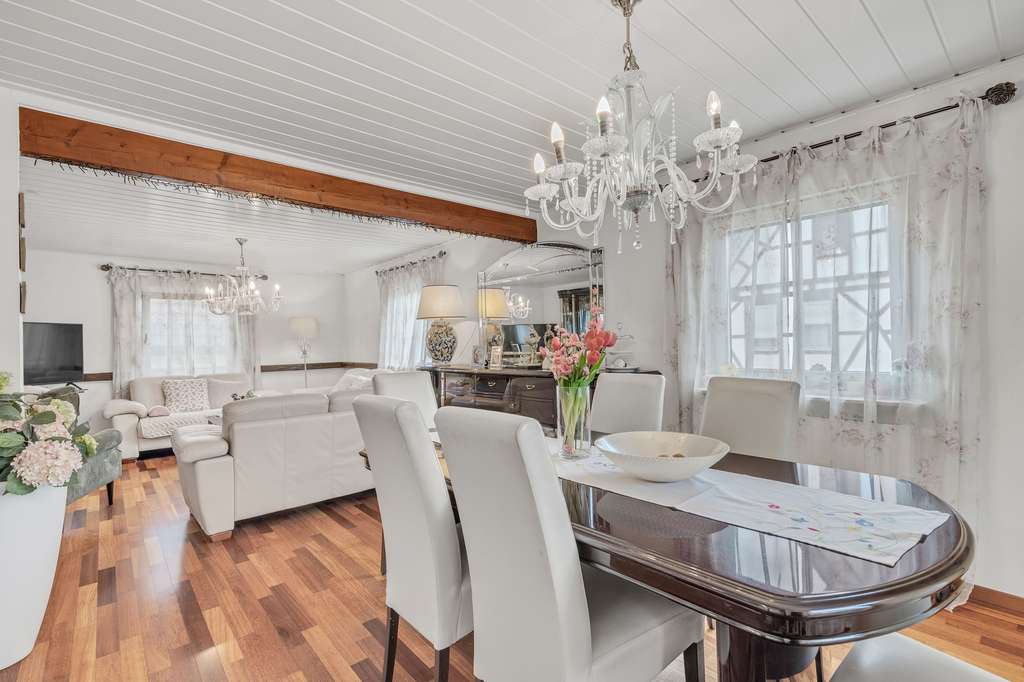 Immobilie in Mönsheim - Wohnen und Arbeiten unter einem Dach vereint - Bild 1