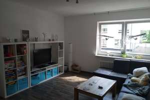 Wohnimmobilie mit neun Zimmern, Keller und Einbauküche in Alt-Homberg, Duisburg – Feldstraße 22, 47198 Alt-Homberg, Duisburg – Vorschaubild 9