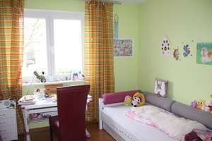 Freistehendes Familienhaus langfristig zu vermieten in Frankfurt-Riedberg – Ottilie Widermuth Weg 2, 60438 Kalbach-Riedberg, Frankfurt am Main – Vorschaubild 12