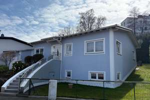 Gepflegtes Einfamilienhaus mit Garage, Garten & Terrasse in Solingen – Die vollständige Adresse der Immobilie erhältst du vom Anbieter., 42651 Solingen-Mitte, Solingen – Vorschaubild 3