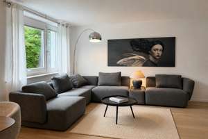 Loftartige 115 m² Gartenwohnung mit 60 m² Wohnbereich, Kamin & Pool, hochwertig möbliert – Richard-Strauss-Str. XX, 81679 Parkstadt, München – Vorschaubild 4