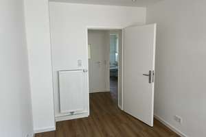 Frisch renovierte 2 ZKB Wohnung in Ludwigshafen-Mitte-Top S-Bahn-Anbindung! – 67059 Mitte, Ludwigshafen am Rhein – Vorschaubild 4