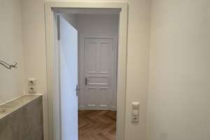 Erstbezug nach Kernsanierung | Stilvolle 1-Zimmer-Wohnung mit Fischgrätboden in Winterhude – Maria-Louisen-Straße 7, 22301 Winterhude, Hamburg – Vorschaubild 8