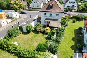 Klassisches Ein-/Zweifamilienhaus mit ansprechendem Gartengrundstück und Garage – Die vollständige Adresse der Immobilie erhältst du vom Anbieter., 63814 Mainaschaff – Vorschaubild 2