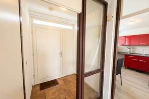 Sonnige 2-Zimmer mit Südwest-Balkon – sofort frei, top saniert, ideal zum Einziehen oder Vermieten – Die vollständige Adresse der Immobilie erhältst du vom Anbieter., 70565 Fasanenhof, Stuttgart – Vorschaubild 11