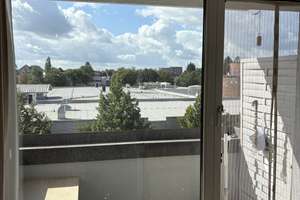 1-Zimmer Wohnung mit separater Küche und Balkon in Lübeck St. Lorenz Süd