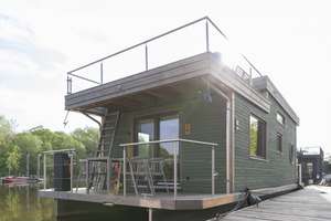 Premium-Hausboot Finkenriek 58 – Neubau nach Maß mit Liegeplatz – Hamburg-Harburg