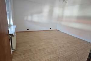 Gepflegte  Maisonette- Wohnung mit drei Zimmern sowie Balkon und Einbauküche in Rheinhausen – Uhlandweg 6, 68794 Oberhausen-Rheinhausen – Vorschaubild 19