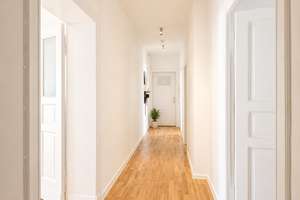 Wohnen im Helmholtzkiez: 3-Zimmer-Altbau mit Balkon, 94 m² – Die vollständige Adresse der Immobilie erhältst du vom Anbieter., 10437 Prenzlauer Berg, Berlin – Vorschaubild 3