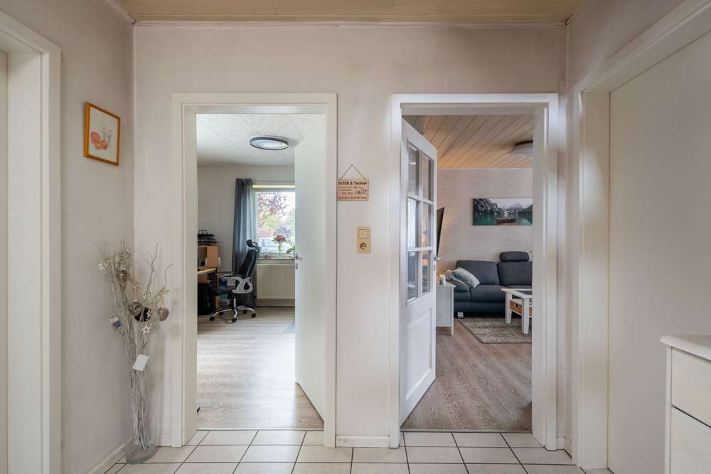 Immobilie in Norstedt - Solide gebaut, energetisch durchdacht und gut gelegen: familiengerechtes Einfamilienhaus in Viöl. - Bild 31