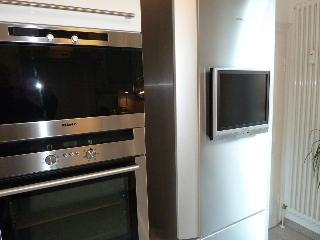 Altbauwohnung im Holzhausenviertel..V-E-R-M-I-E-T-E-T.. image