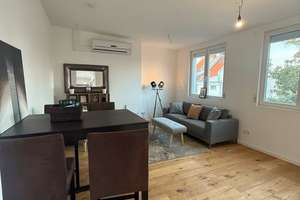 Mietzins& Afa: bezugsfreies 54 m² NEUBAU LOFT mit Terrasse, Aufzug& Ost/Süd Ausrichtung – Huttenstraße 71, 10553 Moabit, Berlin – Vorschaubild 4