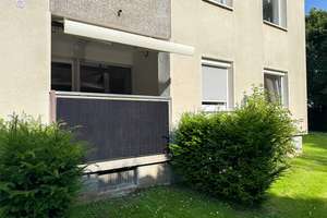 Gepflegte 4-Zimmer-Wohnung mit Loggia und Stellplatz in Mönchengladbach-Rheindahlen – Die vollständige Adresse der Immobilie erhältst du vom Anbieter., 41179 Rheindahlen-Mitte, Mönchengladbach – Vorschaubild 3