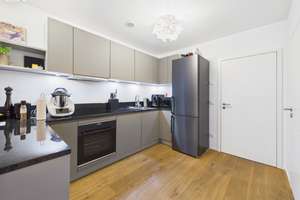Solln: Moderne Doppelhaushälfte mit schönem Westgarten und Carport – Die vollständige Adresse der Immobilie erhältst du vom Anbieter., 81477 Obersendling, München – Vorschaubild 6