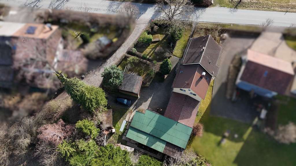 Immobilie in Großerlach - Zwei Doppelhaushälften mit Nebengebäuden in idyllischer Lage! - Bild 0