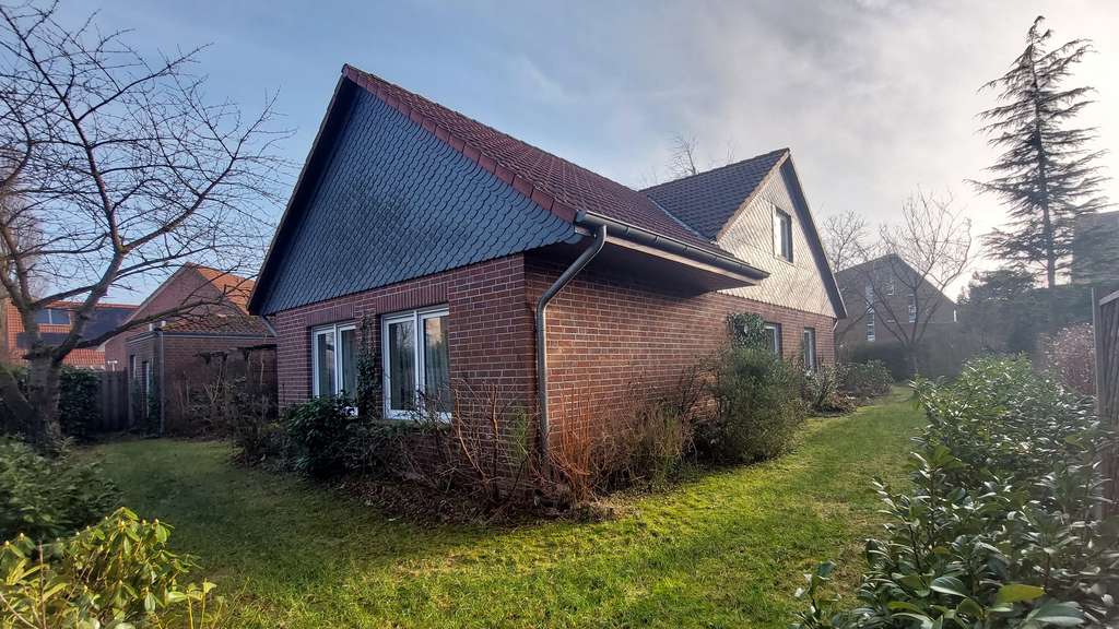 MGK bietet Neustadt: *RESERVIERT* Bungalow in ruhiger Lage - Viel Platz für jedes Lebensalter!