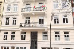 Uhlenhorst: Sonnenverwöhnter Altbau mit Balkon, Weitblick & Privatsphäre – Die vollständige Adresse der Immobilie erhältst du vom Anbieter., 22085 Uhlenhorst, Hamburg – Vorschaubild 12