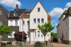 Einzigartige Stadtvilla mit opulenter Eigentümerwohnung und besonderem Wohnflair – Die vollständige Adresse der Immobilie erhältst du vom Anbieter., 45894 Buer, Gelsenkirchen – Vorschaubild 2