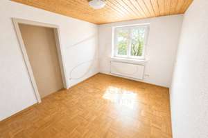 Charmantes Einfamilienhaus mit viel Potenzial für Ihre Wohnträume – Die vollständige Adresse der Immobilie erhältst du vom Anbieter., 72525 Münsingen – Vorschaubild 6