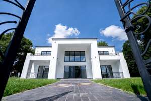 Exklusive Architektenvilla | 488 m² | 1.555 m² Grundstück | provisionsfrei | Bieterverfahren