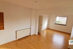 Haus in Fallersleben mit Garten, Garage und Carport (5 Zimmer) – Die vollständige Adresse der Immobilie erhältst du vom Anbieter., 38442 Stadtmitte (Ortsteil), Wolfsburg – Vorschaubild 4