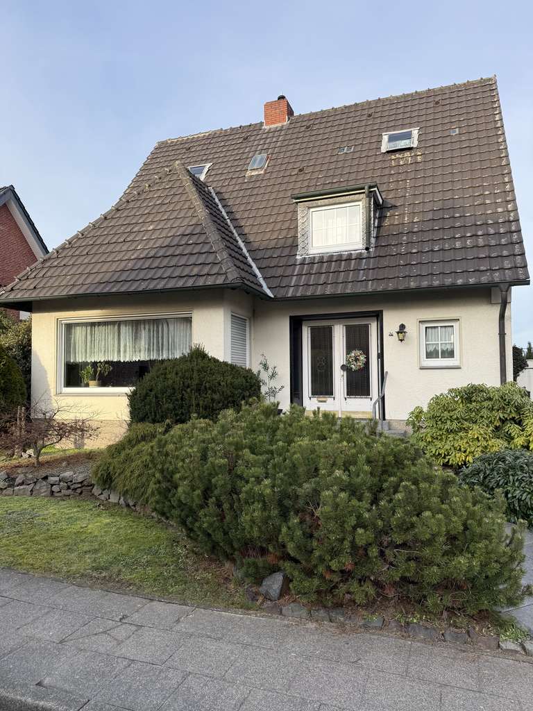 Immobilie in Gescher - Charmantes Zweifamlienhaus mit viel Potenzial (2 Wohneinheiten) - Bild 1