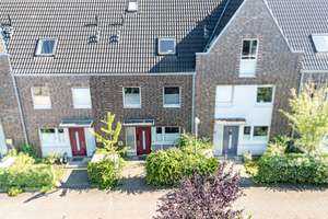 Geräumiges Townhouse mit 6 Zimmer und ausgebautem Dachgeschoss in familienfreundlicher Wohnlage – Die vollständige Adresse der Immobilie erhältst du vom Anbieter., 22397 Duvenstedt, Hamburg – Vorschaubild 32