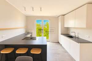 Stilvoll sanierte 3-Zimmer-Wohnung mit Balkon in Berlin-Schöneberg
