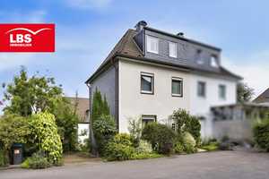 Charmantes Einfamilienhaus mit Garten in guter Lage Remscheids – Remscheid – Vorschaubild 1