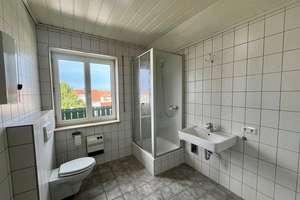 1-Zimmerwohnung mit Küche und Balkon in Gerolfing – Die vollständige Adresse der Immobilie erhältst du vom Anbieter., 85049 West, Ingolstadt – Vorschaubild 4
